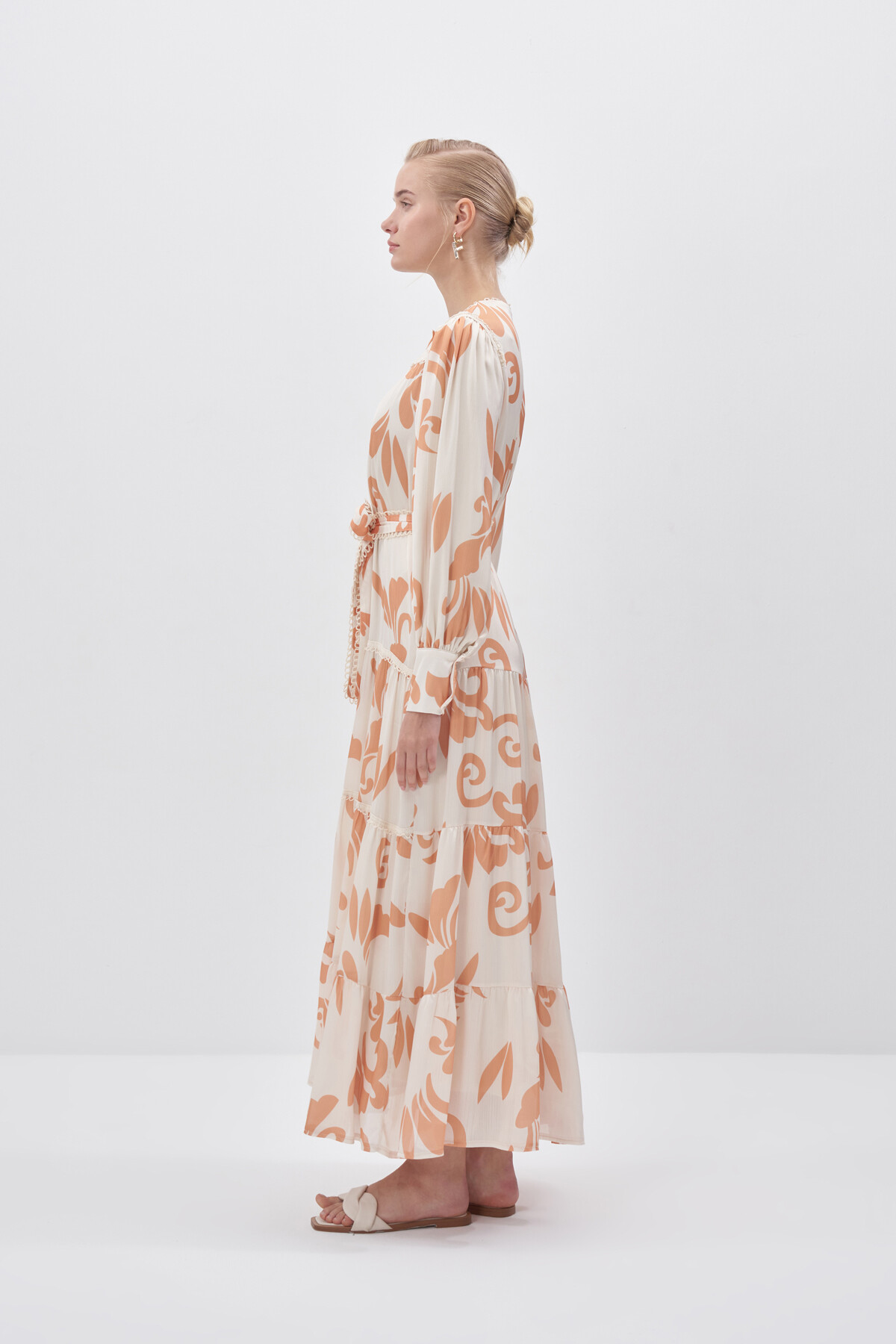 Boydan Düğmeli Desenli Elbise