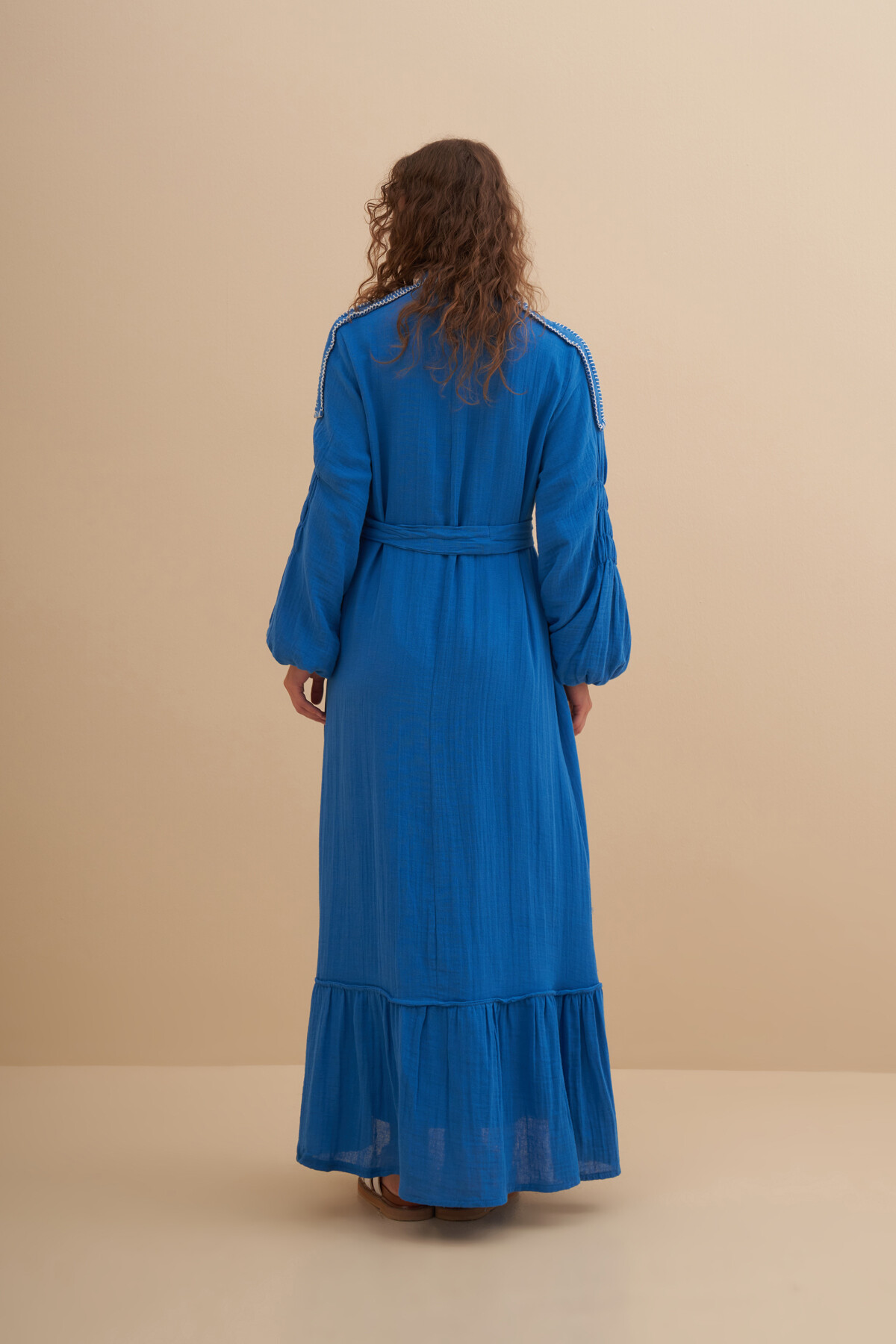 Dikiş Detaylı Müslin Elbise