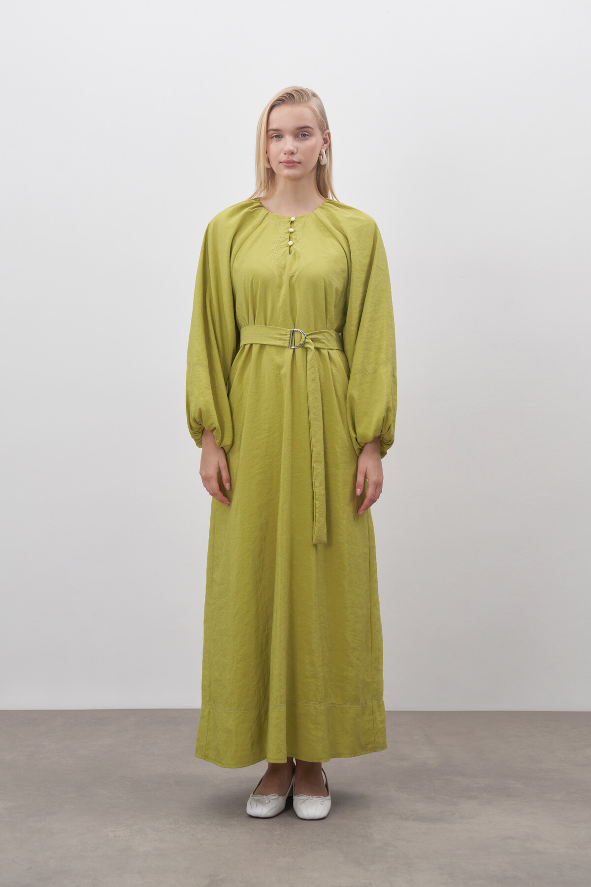 Dikiş Detaylı Elbise