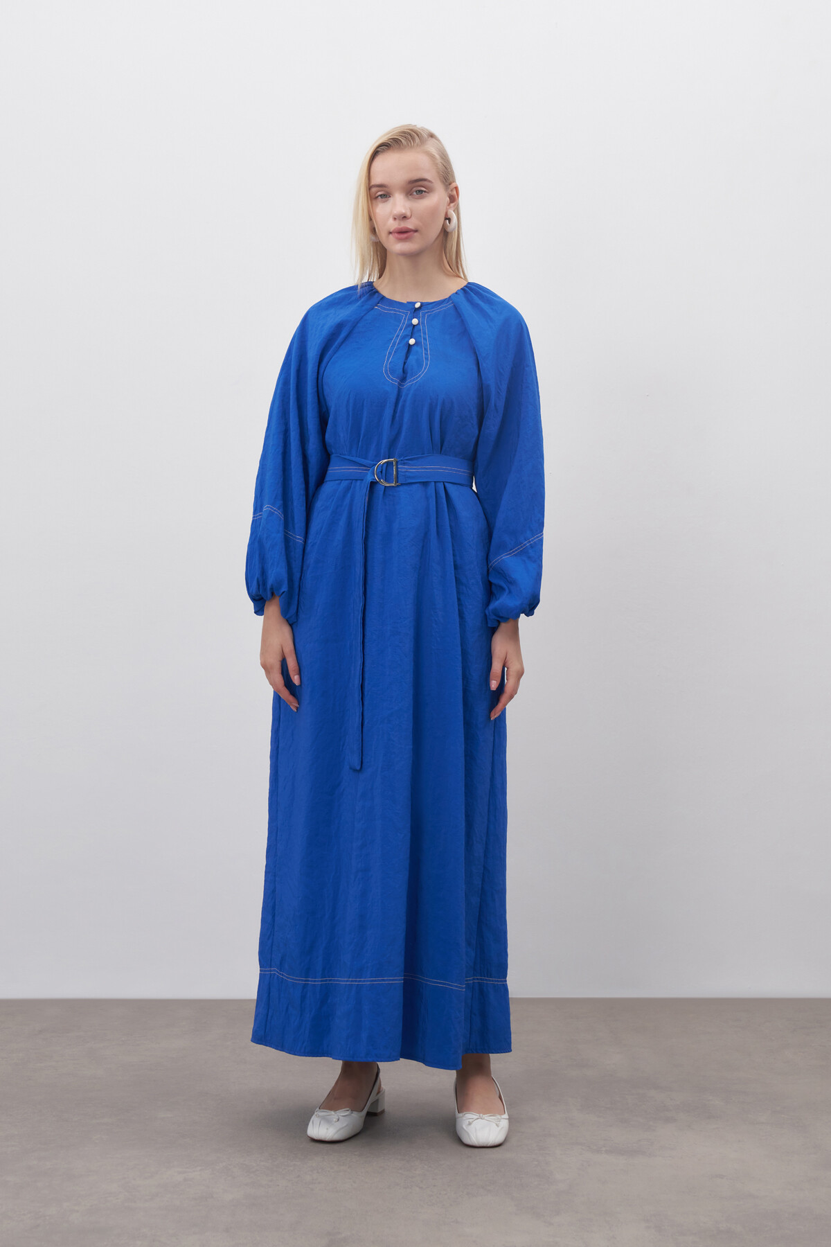 Dikiş Detaylı Elbise