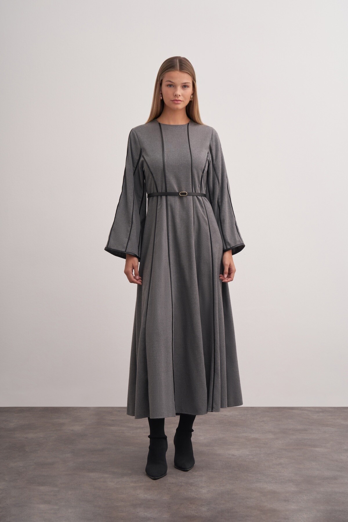 Şerit Detaylı Örme Kaşe Elbise