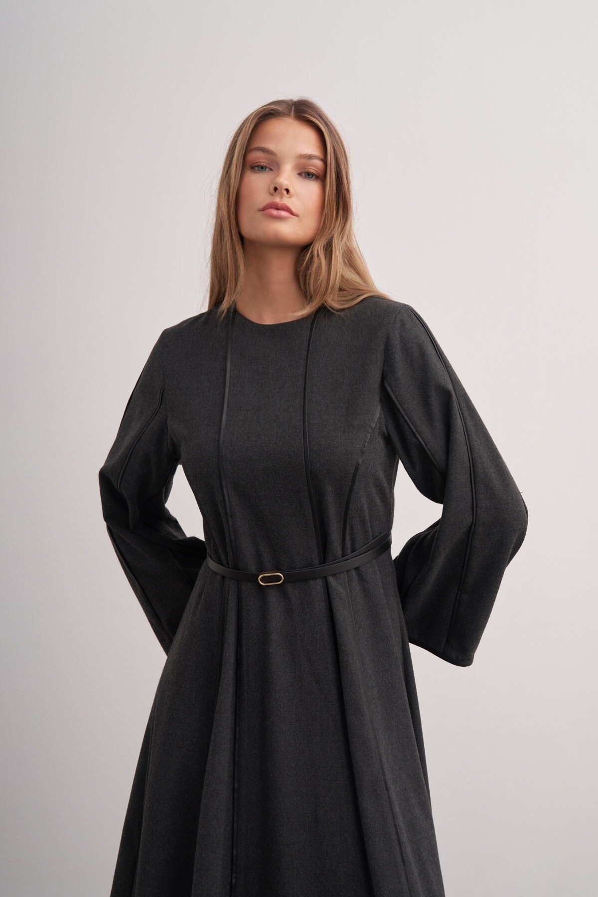 Şerit Detaylı Örme Kaşe Elbise