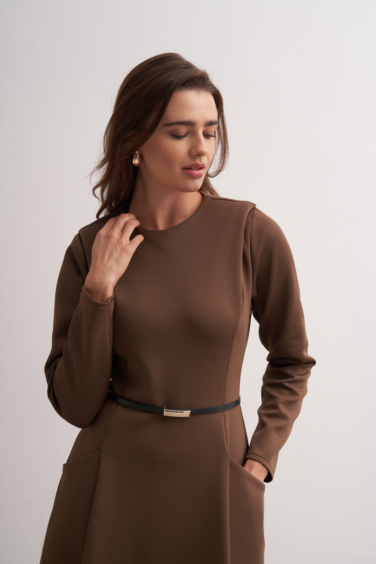 Vatkalı Detaylı Scuba Elbise