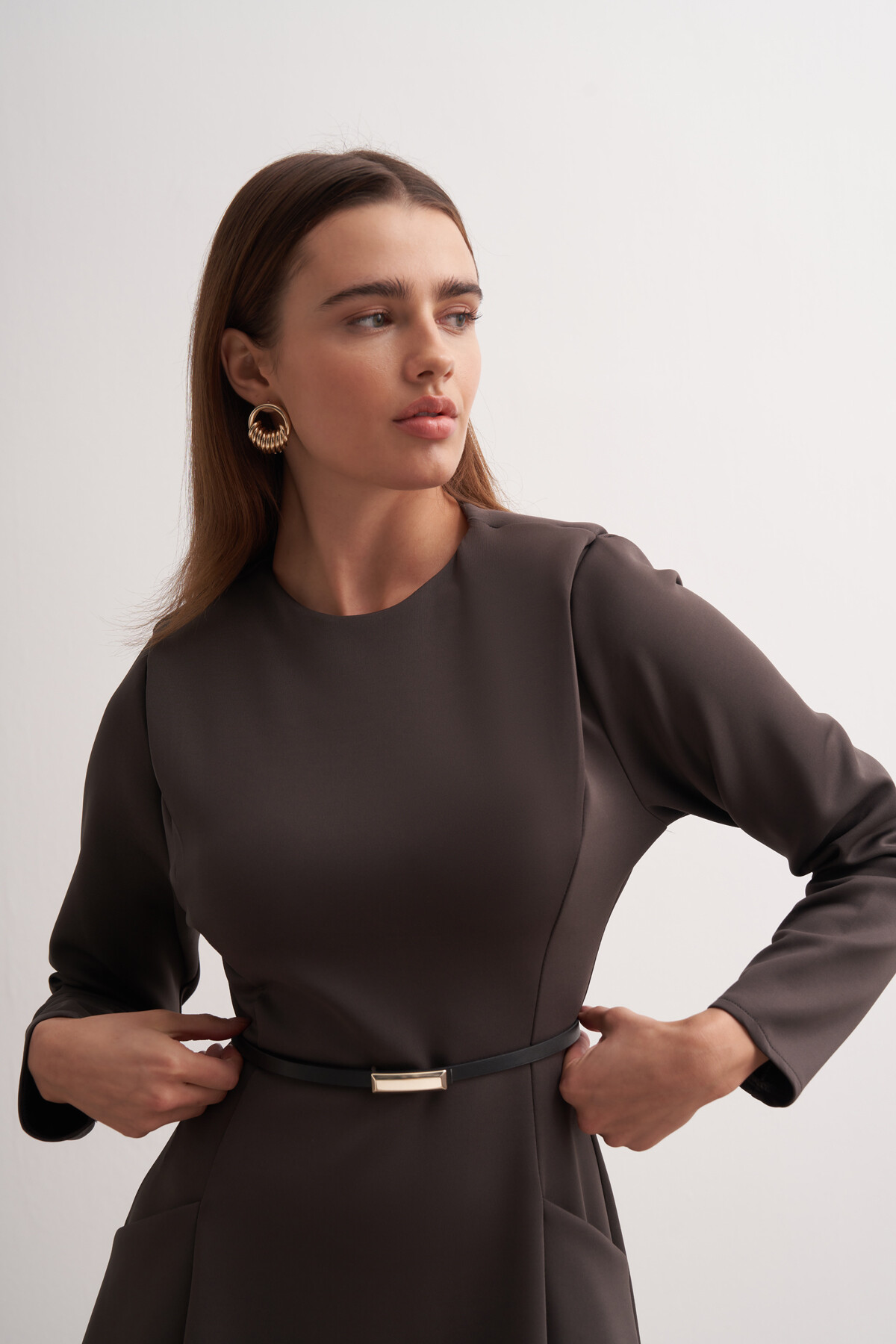 Vatkalı Detaylı Scuba Elbise