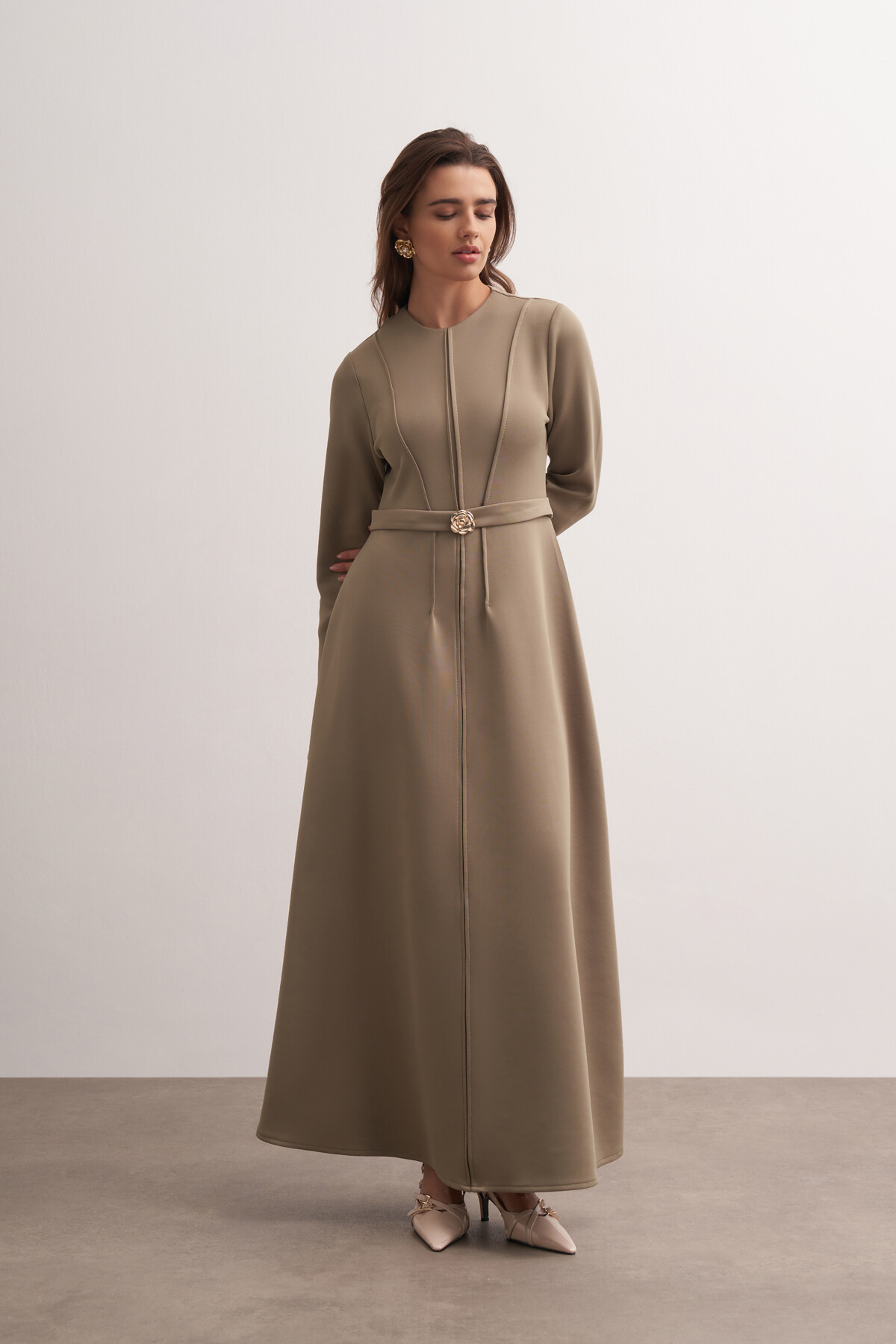 Gül Tokalı Dikiş Detaylı Scuba Elbise