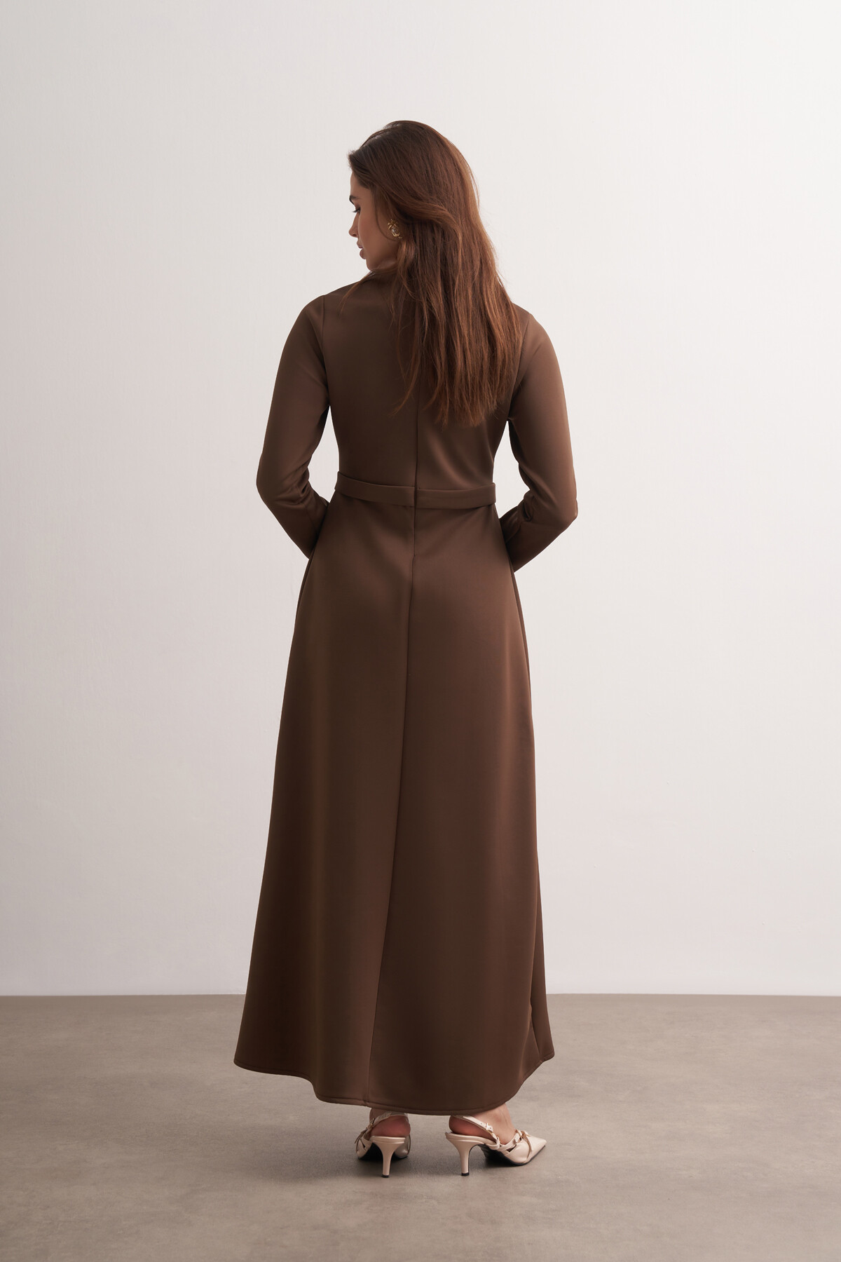 Gül Tokalı Dikiş Detaylı Scuba Elbise