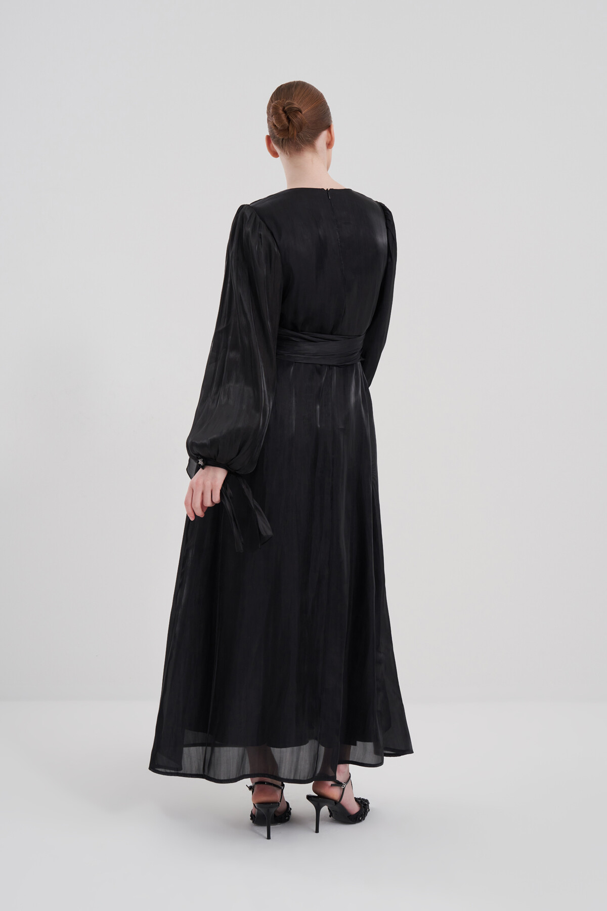 Bağlama Detaylı Abiye Elbise