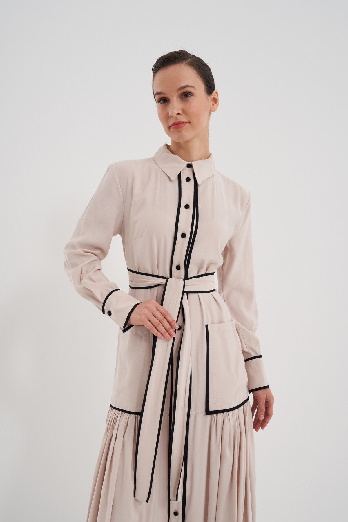 Cep Detaylı Boydan Düğmeli Elbise