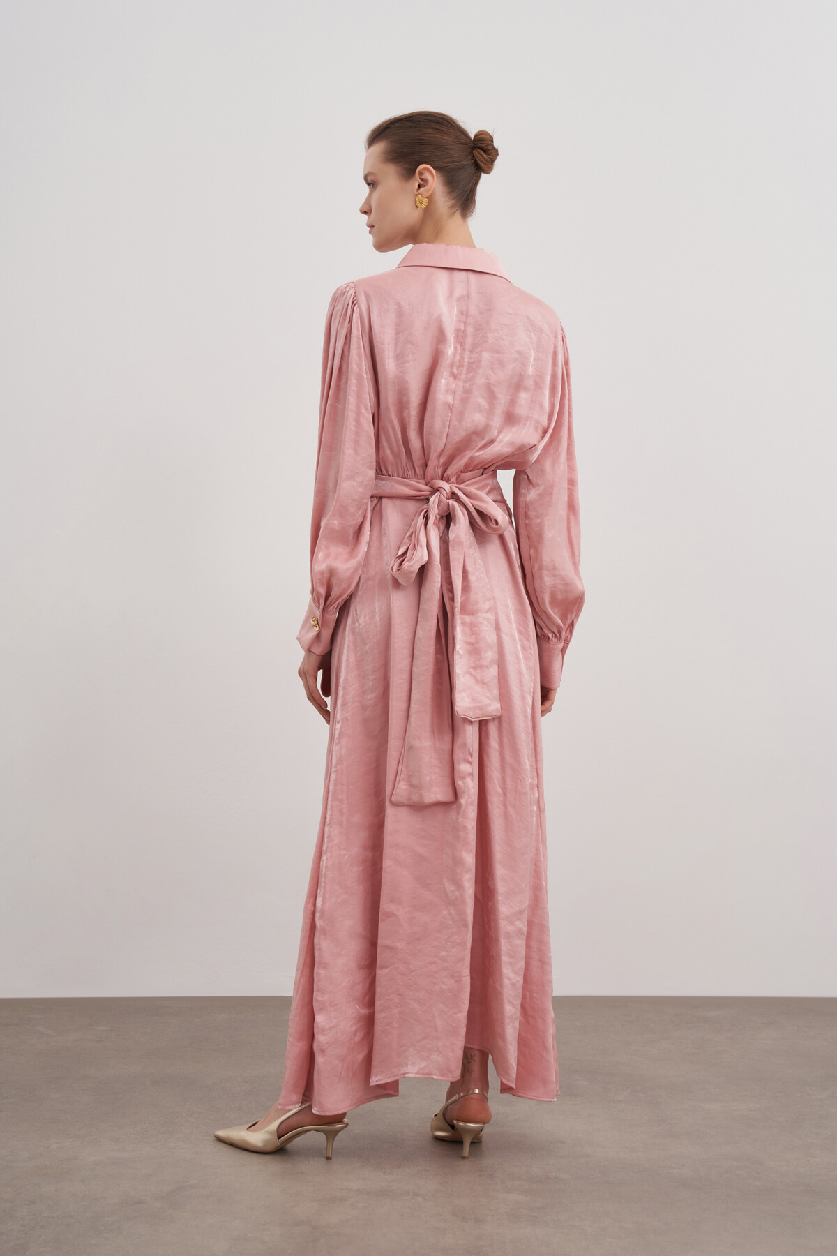 Brooch Tie Detailed Evening Dress