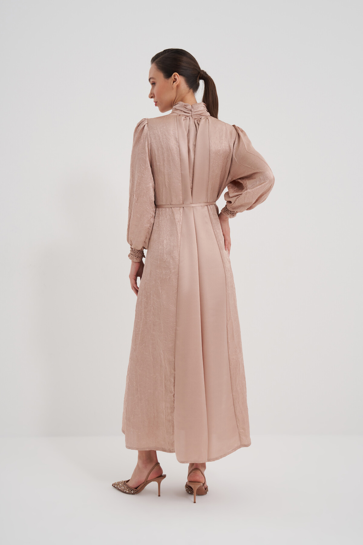 Evening Dress with Collar Detail