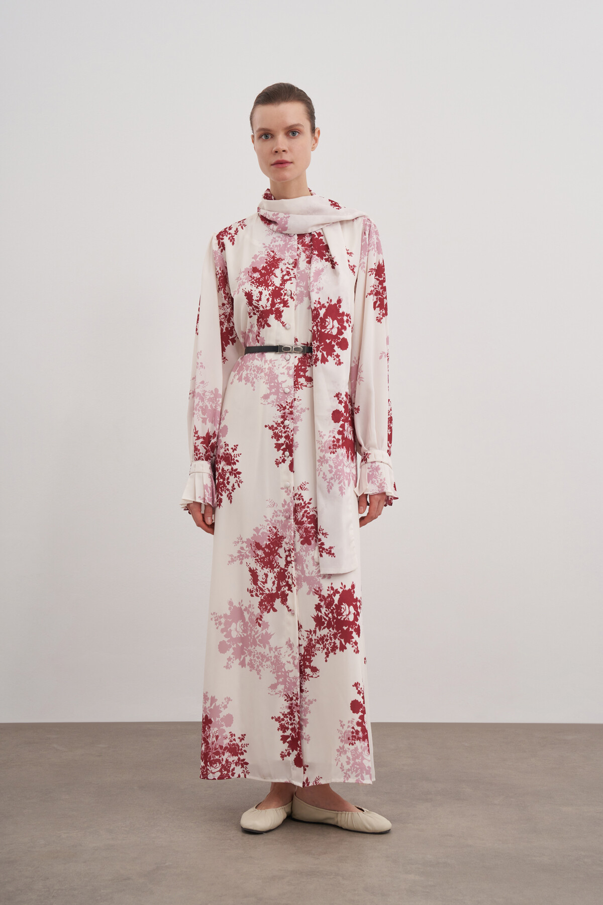 Şal Yakalı Desenli Elbise