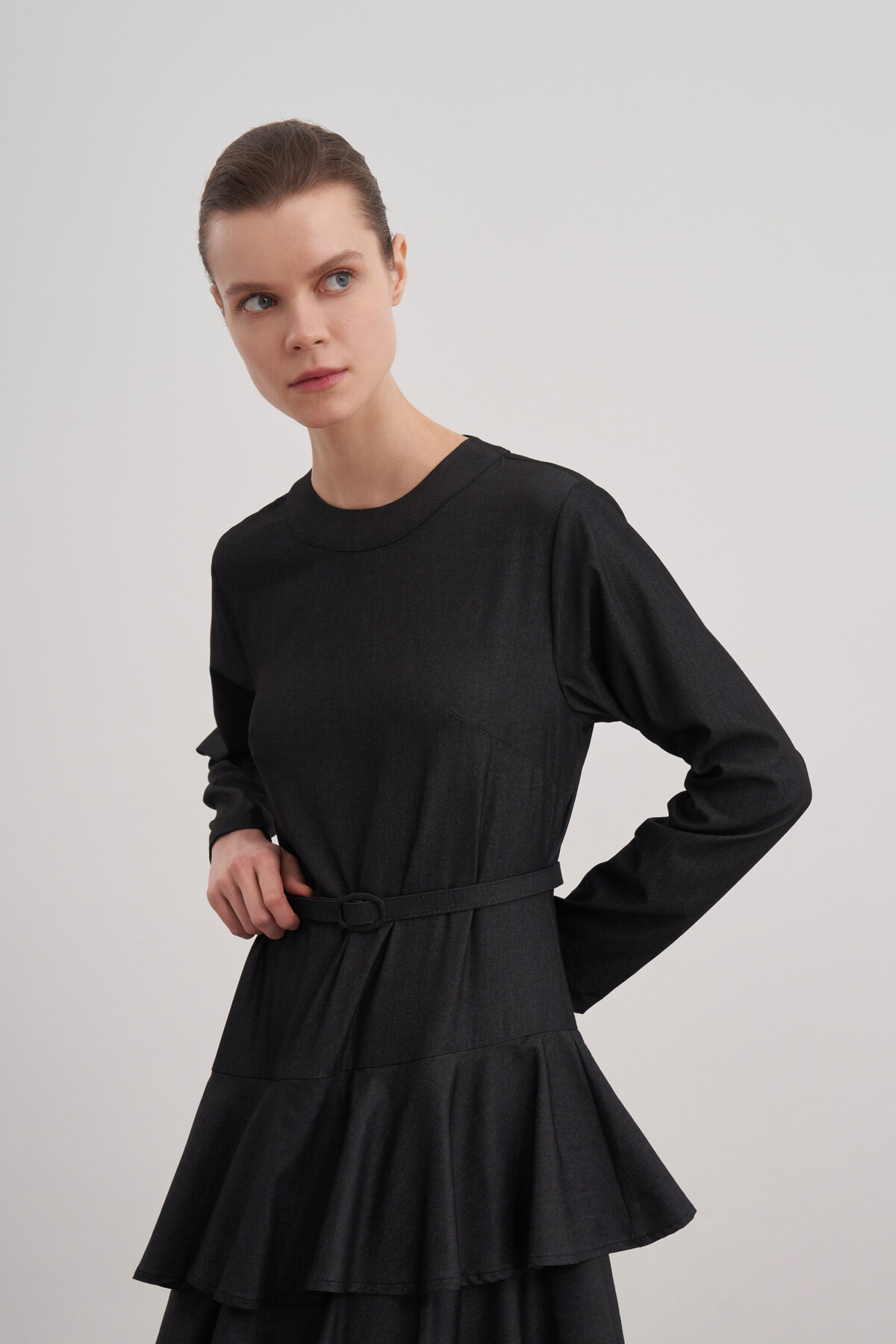 Fırfırlı Kemerli Denim Elbise