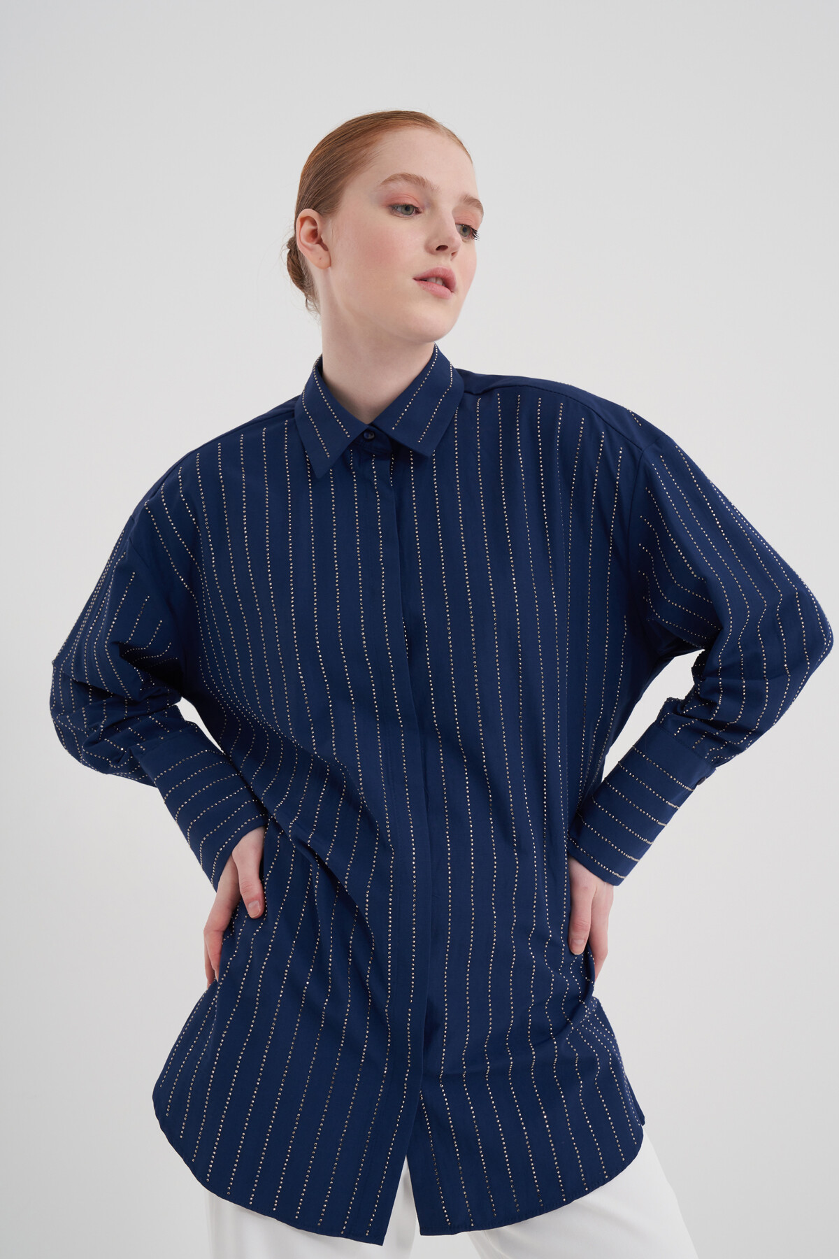 Taşlı Poplin Gömlek