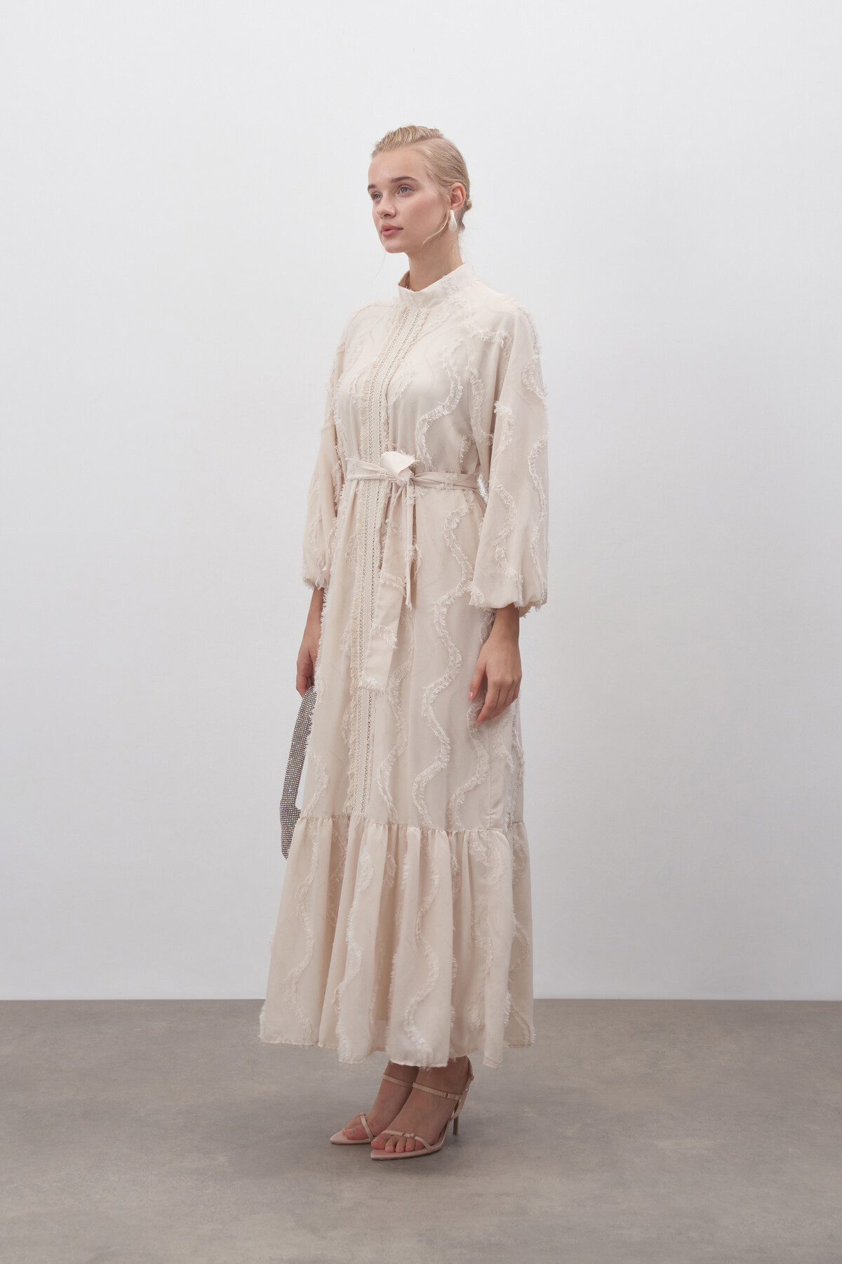 Güpür Detaylı Şifon Elbise