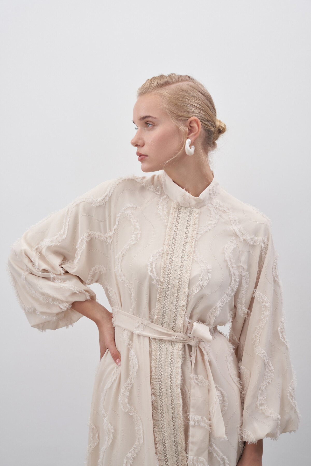 Güpür Detaylı Şifon Elbise