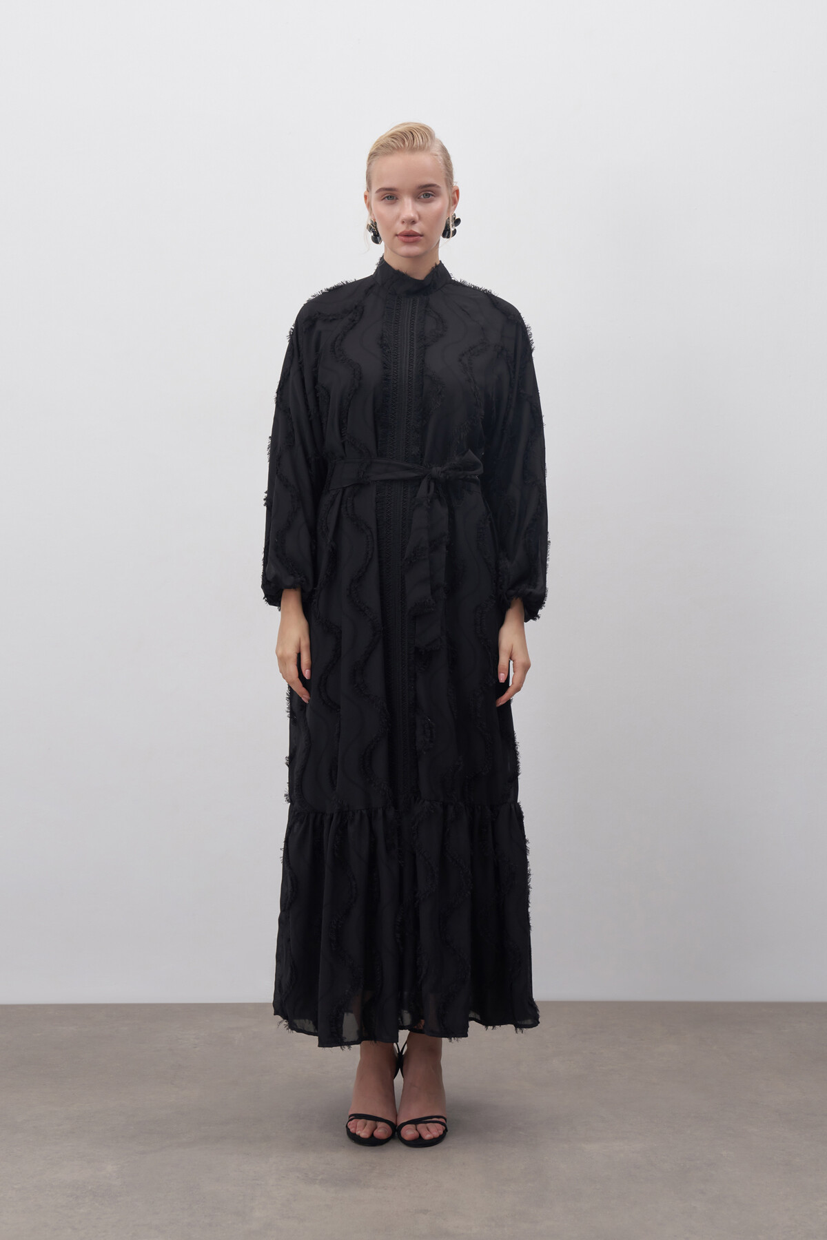 Güpür Detaylı Şifon Elbise