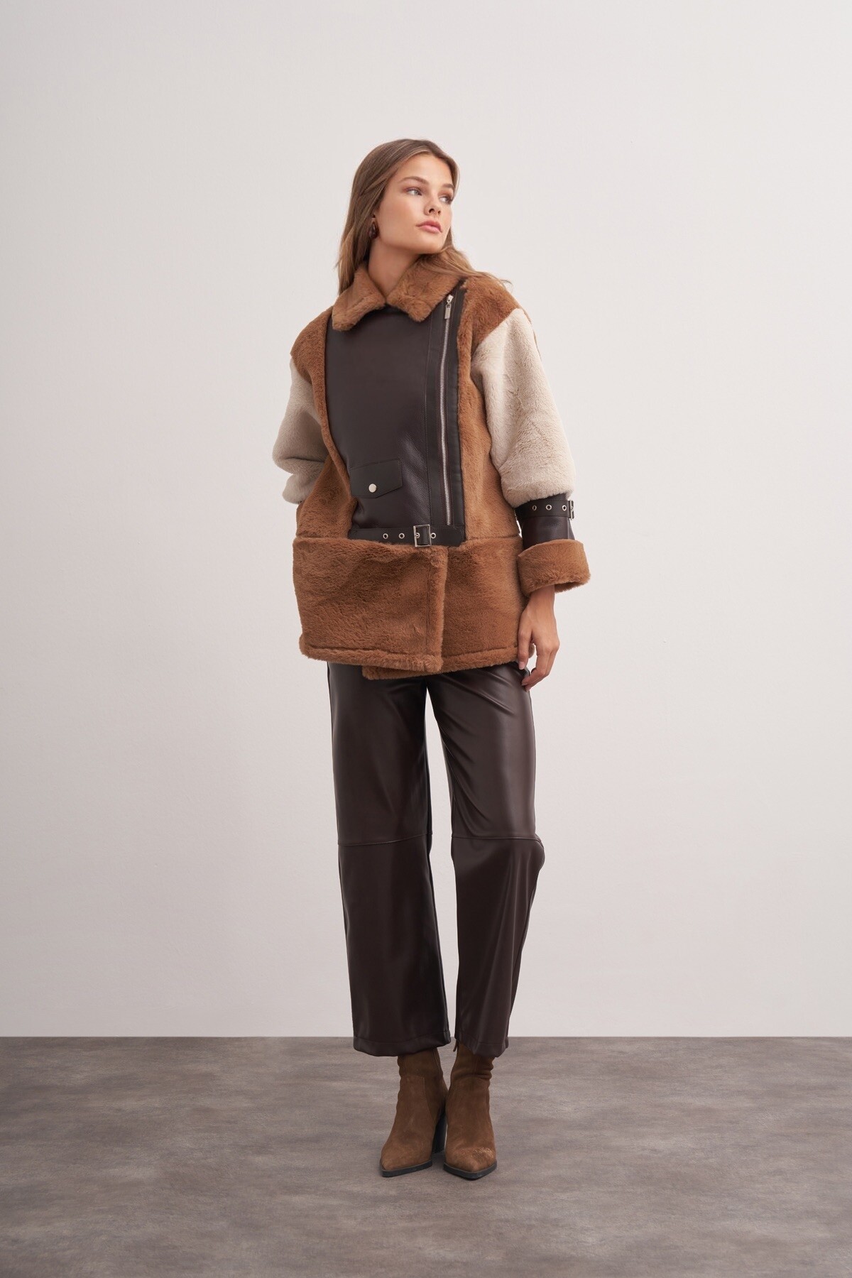 Plush Detailed Zippered Leather Coat