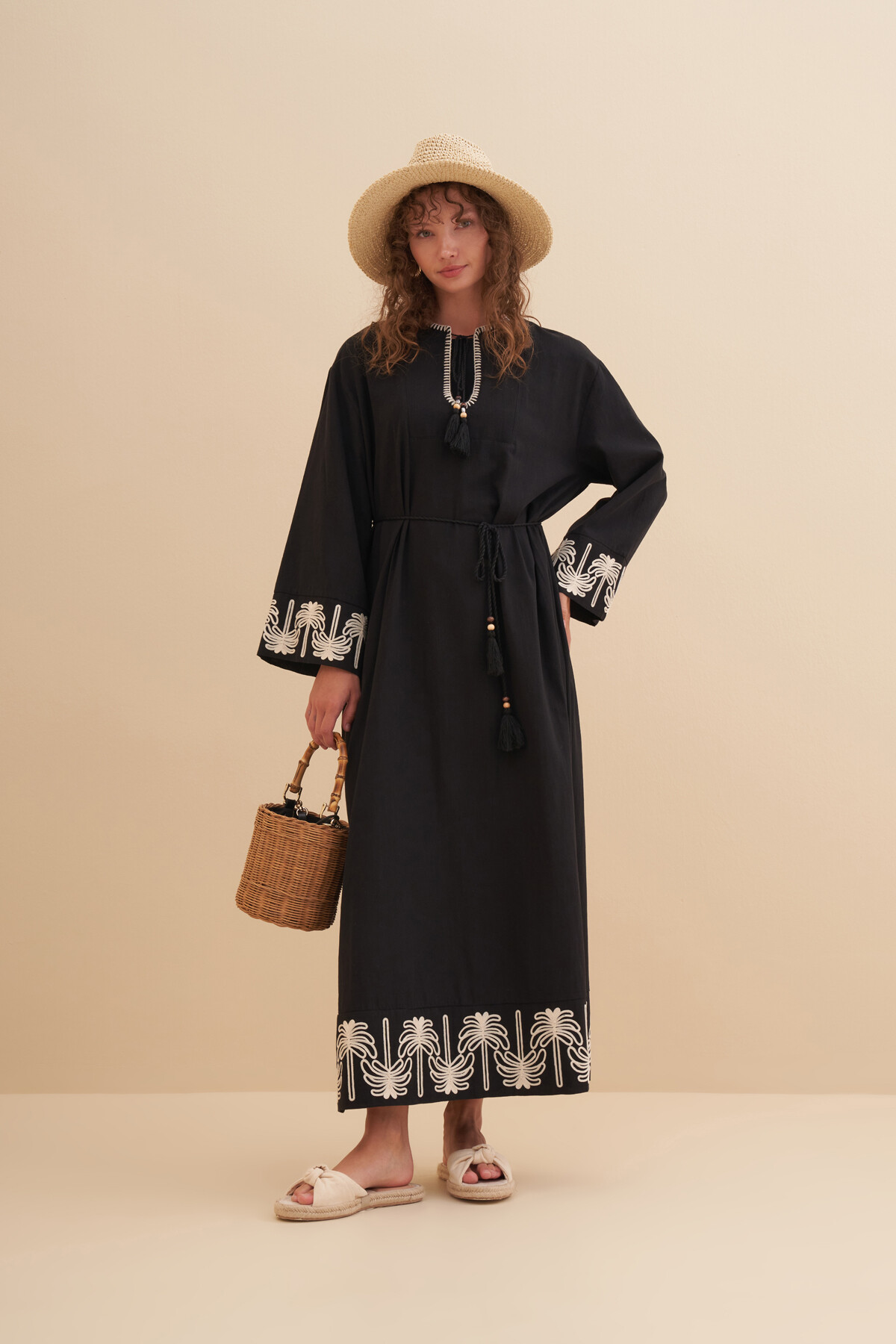 Palmiye Nakışlı Keten Elbise