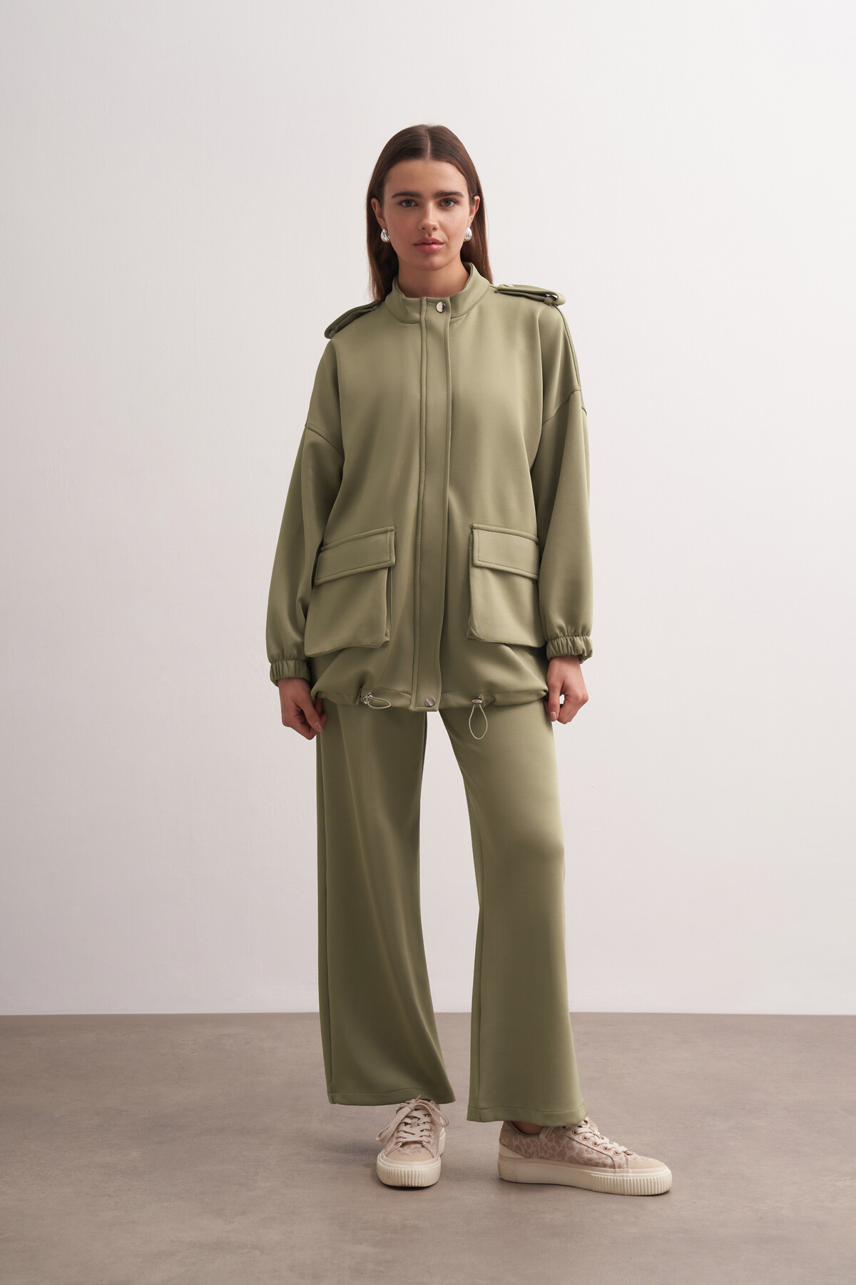 Apolet Ve Cep Detaylı İkili Takım