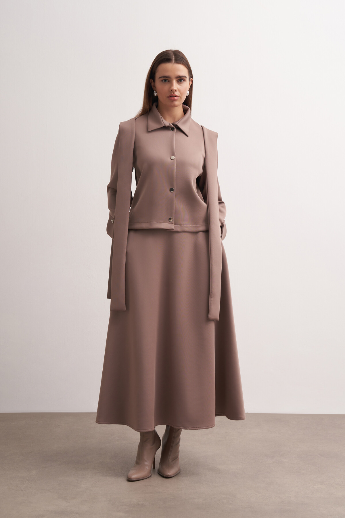 Şal Detaylı Etek Ceket Takım