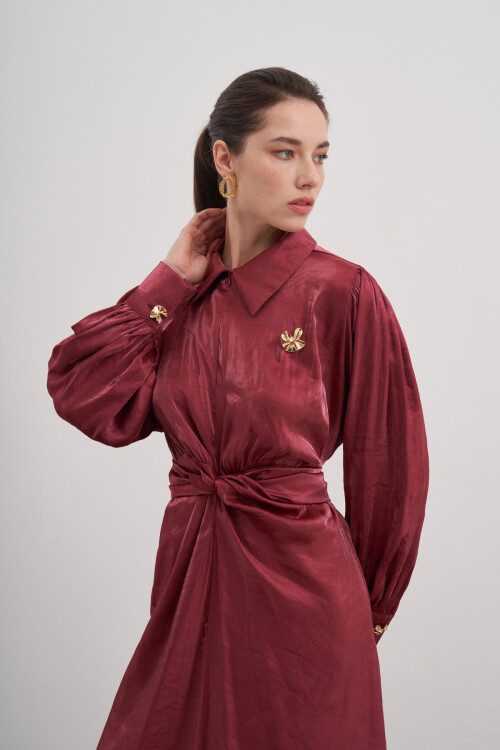 Brooch Tie Detailed Evening Dress