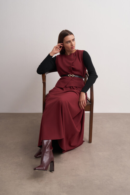 Çapraz Kesim Kemerli Yelekli Takım